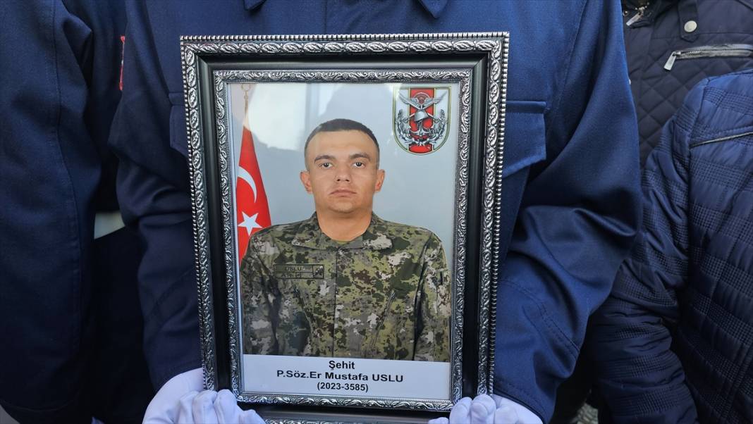 Şehit cenazesine, yüreği yanan babanın sözleri damga vurdu 7